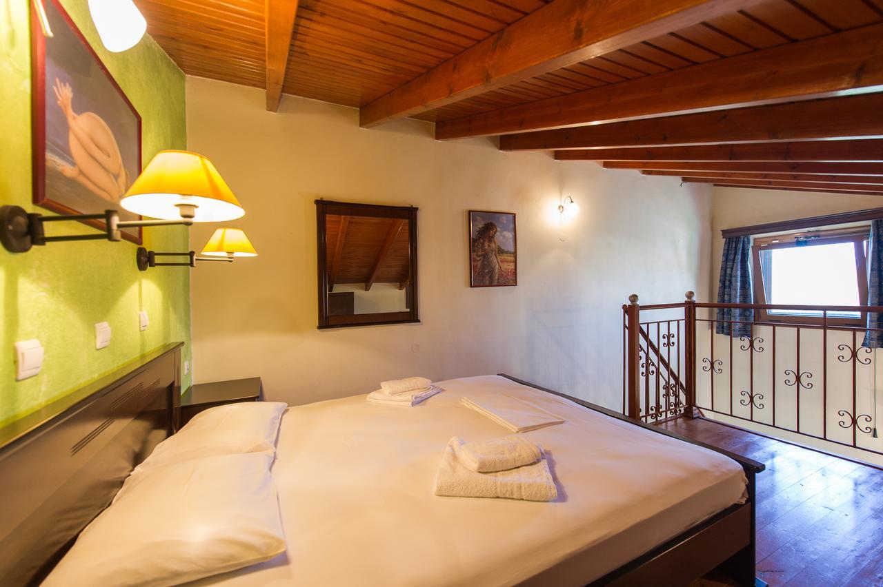 Villa Alexandros Parga Exterior photo